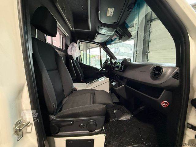 Vrachtwagen met bakwagen MERCEDES-BENZ Sprinter III 519*RTW*KOFFER*WOHNMOBIL*3.5T*AHK