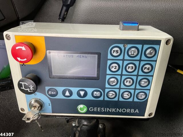 Véhicule de collecte des déchets Volvo FM 450 Euro 6 GeesinkNorba RL300