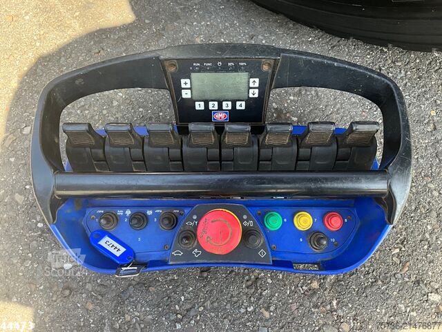 Camion-grue DAF FAQ CF 510 8x2 Euro 6 HMF 40 Tonmeter laadkraan...