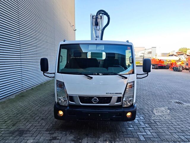 Підйомна платформа Nissan Cabstar 35.12 NT400 Multitel MJ201