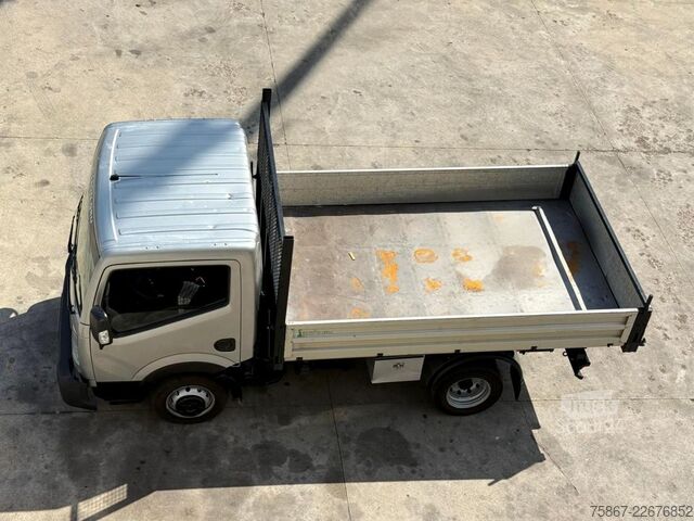 саміоскид Nissan CABSTAR 35.15 NT 400