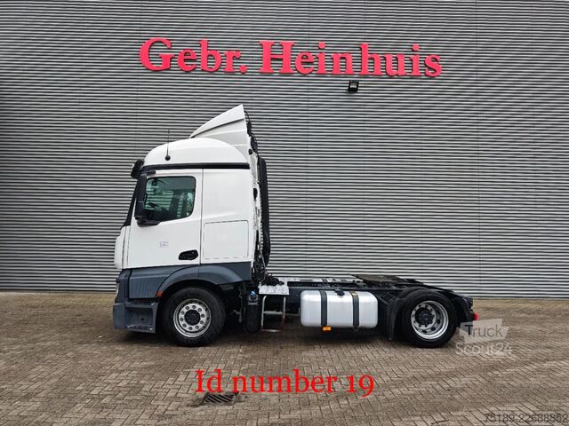 Svazek SZM Mercedes-Benz Actros 1843 4x2 Mega!