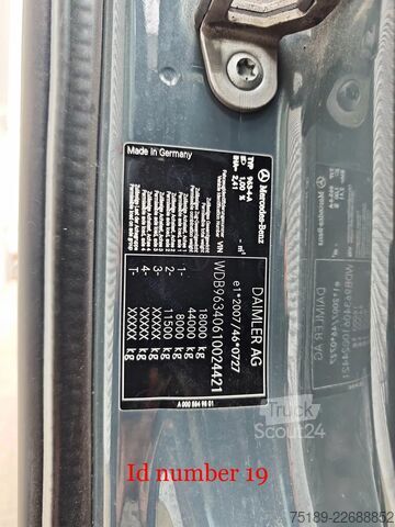 Osa SZM Mercedes-Benz Actros 1843 4x2 Mega!