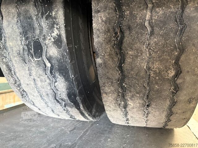 Reboque de chassis intercambiável SOMMER Lafette Verzinkt langer Hub 17,5 Reifen