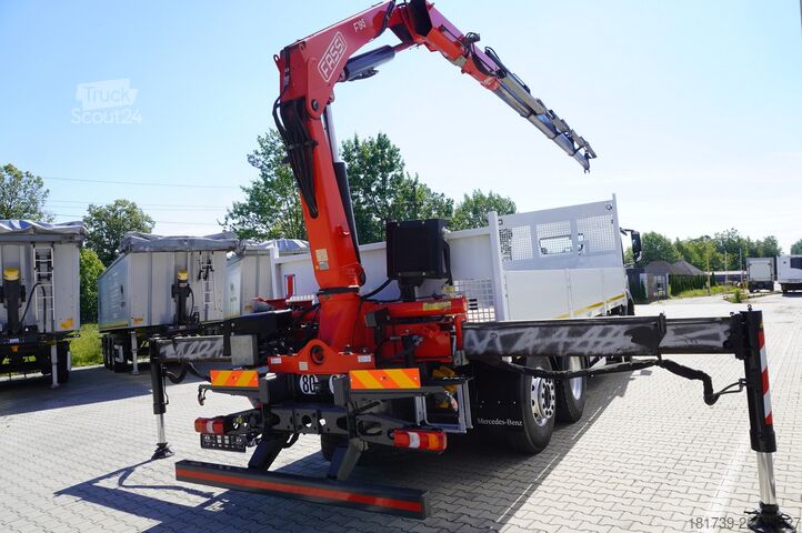 Platform met kraan Mercedes-Benz Arocs 2536 6x2 / 200 tho.km / Fassi F195