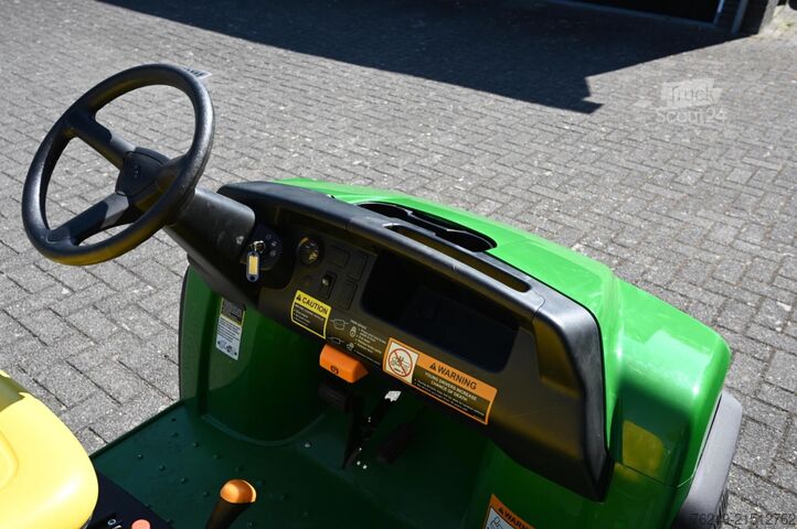 John Deere GATOR CX John deere GATOR CX