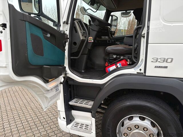 Koelwagen VOLVO FM330