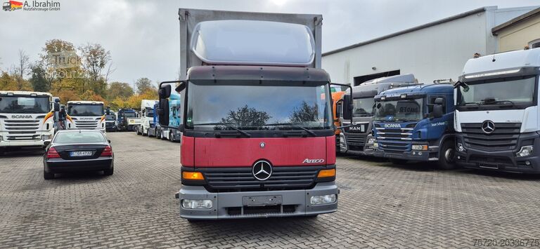 Gardinsided kassevogn Mercedes-Benz 823 LBW | Radstand 4900 mm | 7.2 m Pritsche Klima | 3 Pedals