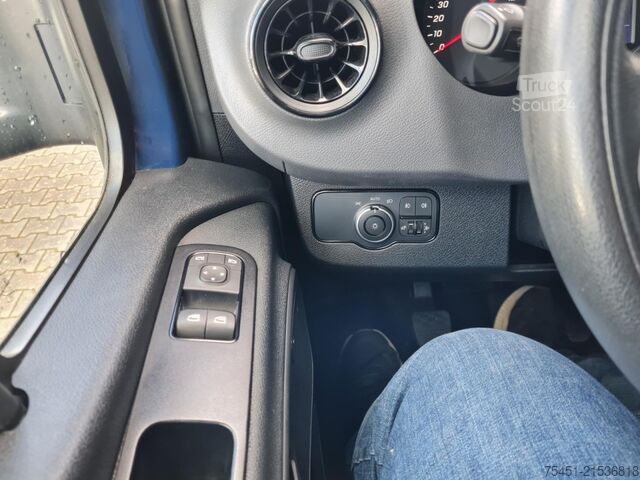 Aizkaru sānu furgons Mercedes-Benz Sprinter 315 CDI Pritsche Plane AHK 3,5t. RWD