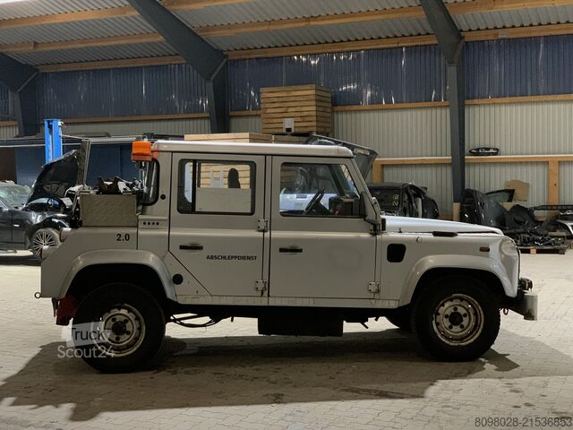 Abschleppwagen Land Rover Defender TD5