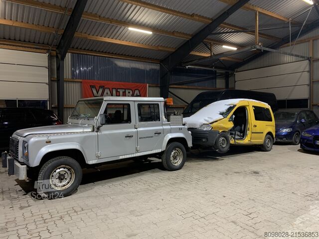 Abschleppwagen Land Rover Defender TD5