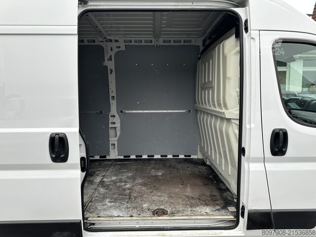 Furgon z wysokim dachem FIAT Ducato L4H2 Kasten KLIMA / KAMERA / AHK / LED /