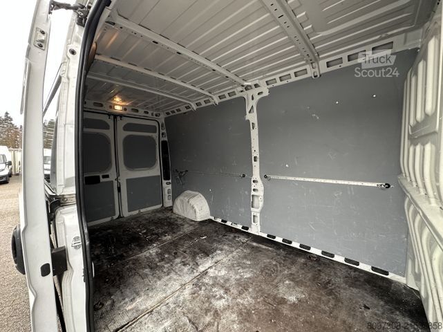 Furgon z wysokim dachem FIAT Ducato L4H2 Kasten KLIMA / KAMERA / AHK / LED /