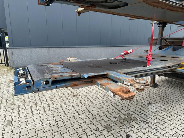 Transport af containere Krone stack of 3x 2013/2014 KRONE 40FT/45FT chassis /...