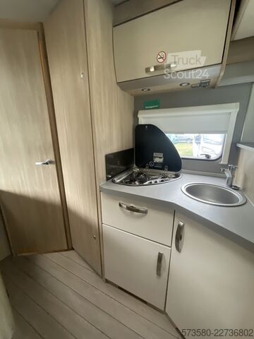 Półzintegrowany kamper Fiat Ducato Weinsberg Carasuite 650MF, 2022 | Schaltgetriebe | 5 Schlafplätze