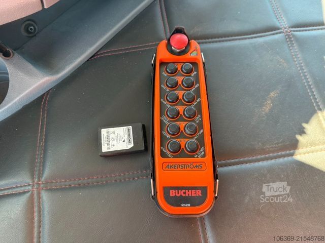 Vacuum tank truck MERCEDES-BENZ Actros 4151 8x8 V8 Hvidtved Larsen RECycler 410