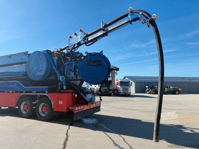 Vacuum tank truck MERCEDES-BENZ Actros 4151 8x8 V8 Hvidtved Larsen RECycler 410