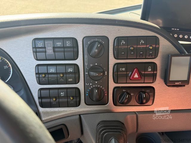 Vacuum tank truck MERCEDES-BENZ Actros 4151 8x8 V8 Hvidtved Larsen RECycler 410