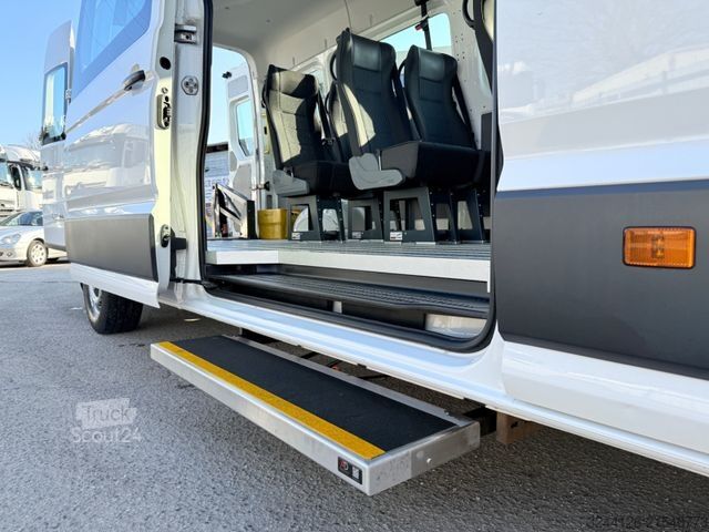 Minibus MAN TGE3.140/9Sitzer/lstuhllift-Dholandia/L3H2