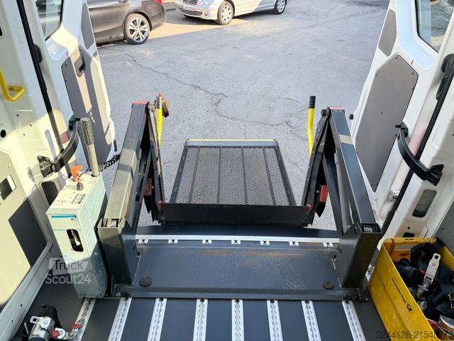 Minibus MAN TGE3.140/9Sitzer/lstuhllift-Dholandia/L3H2