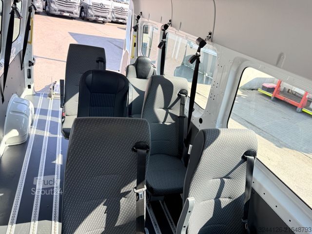 Kleinbus MAN TGE3.140/9Sitzer/L3H2/Rollstuhlrampe/Schüler/TÜV