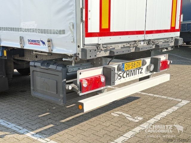 Odprta polprikolica s ponjavo Schmitz Cargobull Curtainsider Standard Getränke