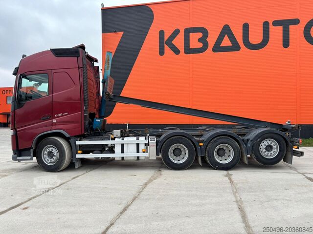 Кабіна шасі Volvo FH 540 8x4*4 CHASSIS L=6124 mm