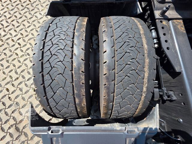 Volumen SZM MAN TGX 18.460 4X2 LLS-U