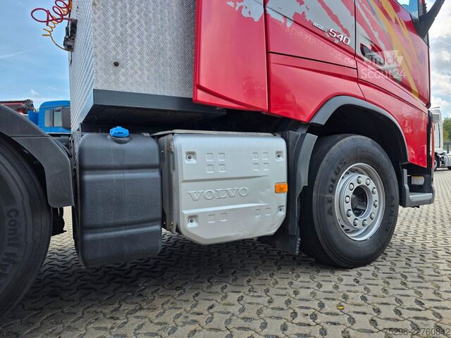 Standarta vilcējs VOLVO FH 540 | Retarder / 8 x 4