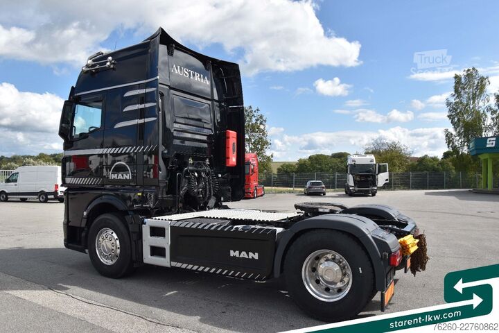 Tracteur routier standard MAN TGX 18.520 ADR Retarder Standklima NAVI Spoiler