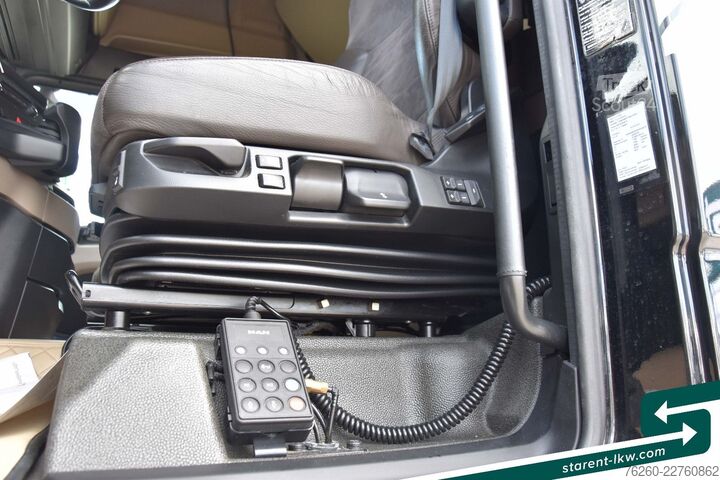Tracteur routier standard MAN TGX 18.520 ADR Retarder Standklima NAVI Spoiler