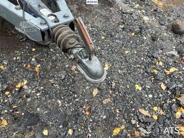 Arnpro parakit  Arnpro barracks