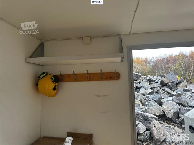 Arnpro parakit  Arnpro barracks