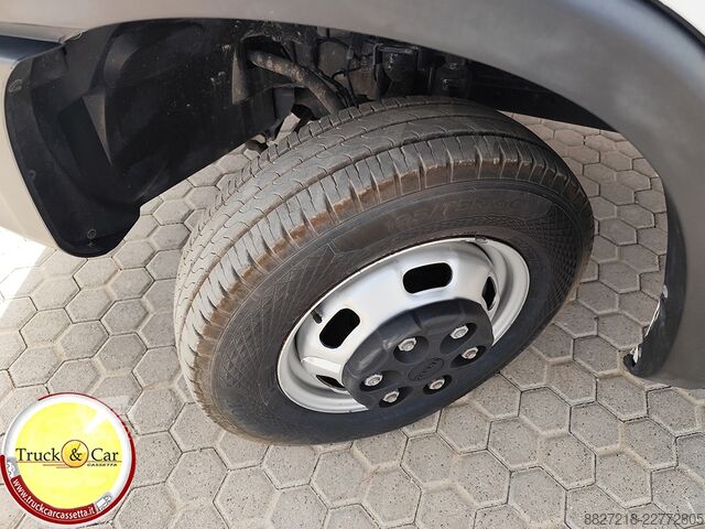 Chasis de furgoneta Iveco Daily 35C14