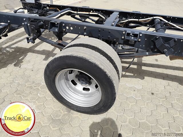 Chasis de furgoneta Iveco Daily 35C14