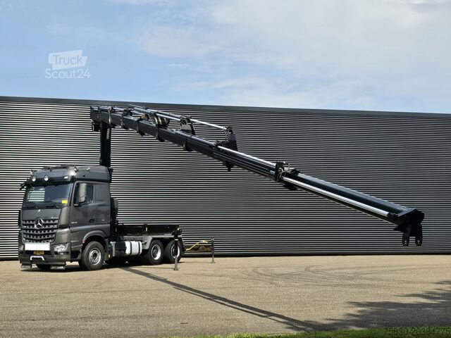 Vrachtwagen met kraan Mercedes-Benz Arocs 2658 6x4 / HMF 40 t/m - 21.3 mtr / WINCH