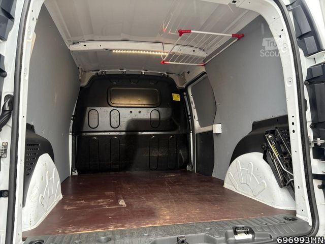 Minibus MERCEDES-BENZ Citan 111 CDI *extralang*AHK*Klima*