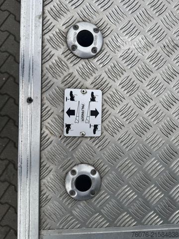 Skříňová dodávka MERCEDES-BENZ Atego 816 L 4 m Koffer LBW Koffer-Heizung Kamera