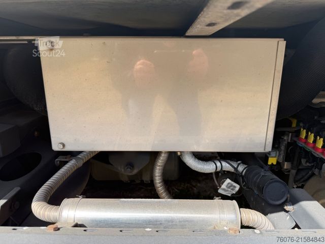 Dėžinis furgonas MERCEDES-BENZ 816 L 4 m Koffer-Heizung Kamera Klima 1t LBW