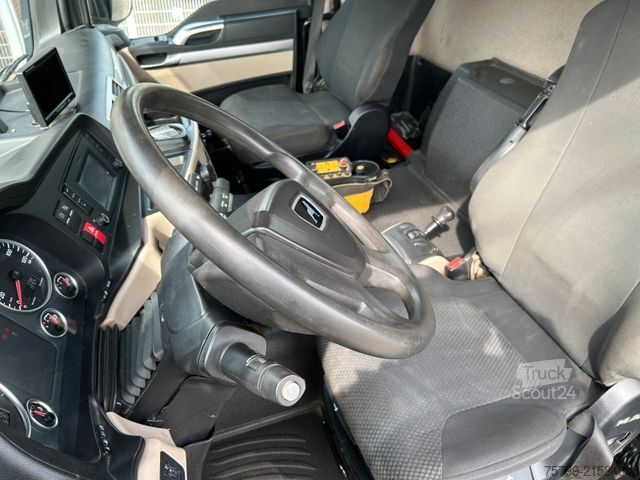 Concrete pump truck MAN 26.420 TGS Betonstar 40.16-5RZ 5 Knick 40 Meter