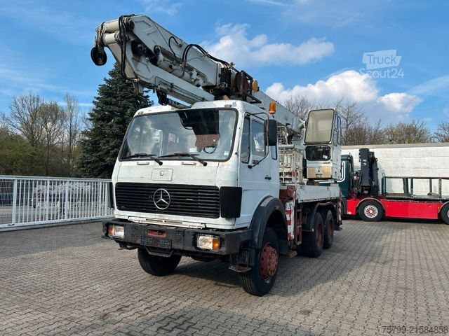 Кран, монтиран на камион MERCEDES-BENZ 2632 HMK Dachdeckerkran 6x6