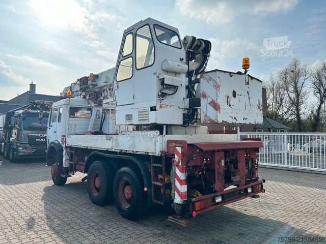 Кран, монтиран на камион MERCEDES-BENZ 2632 HMK Dachdeckerkran 6x6