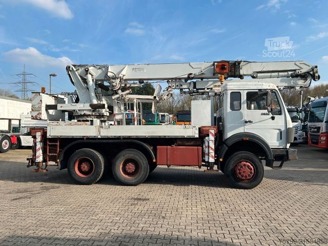 Кран, монтиран на камион MERCEDES-BENZ 2632 HMK Dachdeckerkran 6x6