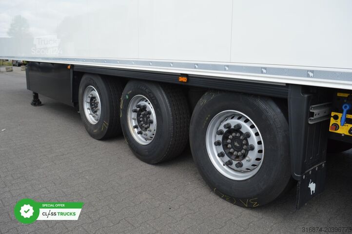 Refrižeratora puspiekabe SCHMITZ CARGOBULL SKO FP 45 Carrier Vector 1550