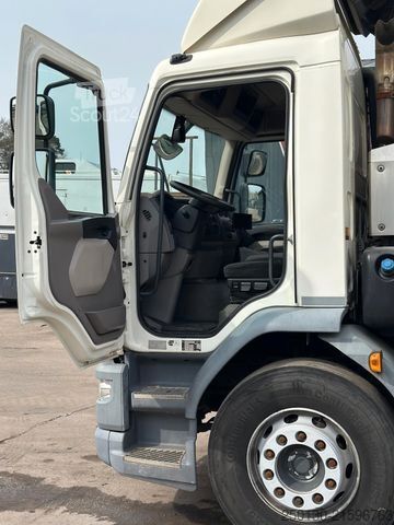 Garbage truck DAF LF250 FA 4x2 Hutton  Papierschredder