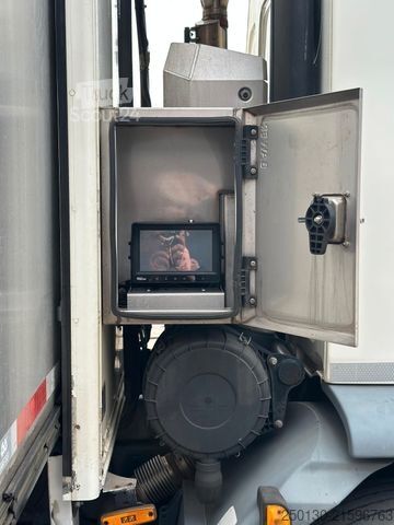 Garbage truck DAF LF250 FA 4x2 Hutton  Papierschredder