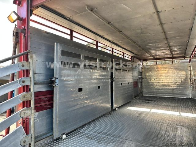 Cattle truck MERCEDES-BENZ Actros 1841 MP3 1.Stock Köstner Viehaufbau