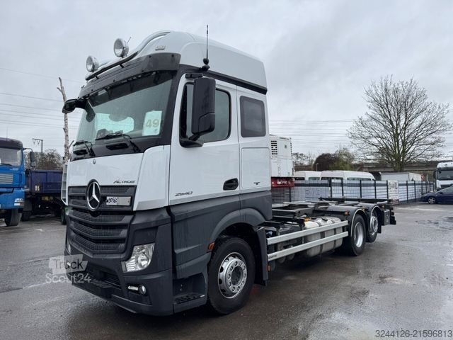 Swap body truck MERCEDES-BENZ EX-Bundeswehr/Fahrschul-LKW/5Sitze/2540-Actros