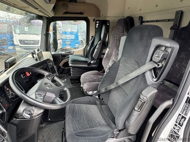 Swap body truck MERCEDES-BENZ EX-Bundeswehr/Fahrschul-LKW/5Sitze/2540-Actros