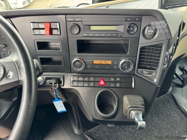 Swap body truck MERCEDES-BENZ School-Truck/Fahrschule/Actros2540/ExBW/6x2/71TK